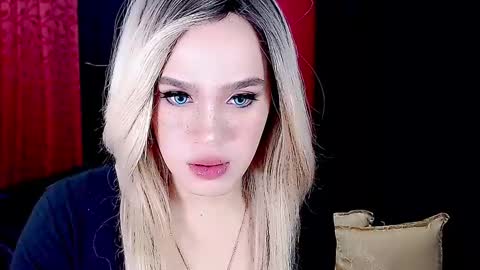 Snapshot of arianne_xoxo777 chatting on January 31, 7:07 am ARIANNE CUMS online show from January 31, 7:07 am