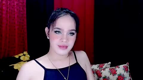 Snapshot of arianne_xoxo777 chatting on February 16, 12:11 am ARIANNE CUMS online show from February 16, 12:11 am