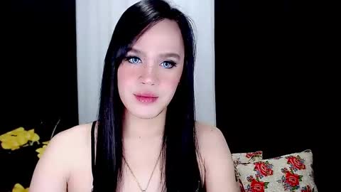 Snapshot of arianne_xoxo777 chatting on February 21, 8:50 am ARIANNE CUMS online show from February 21, 8:50 am