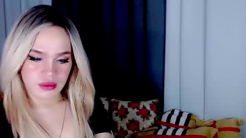 Snapshot of arianne_xoxo777 chatting on March 2, 6:35 pm ARIANNE CUMS online show from March 2, 6:35 pm