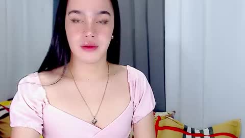 Snapshot of arianne_xoxo777 chatting on March 3, 7:28 am ARIANNE CUMS online show from March 3, 7:28 am