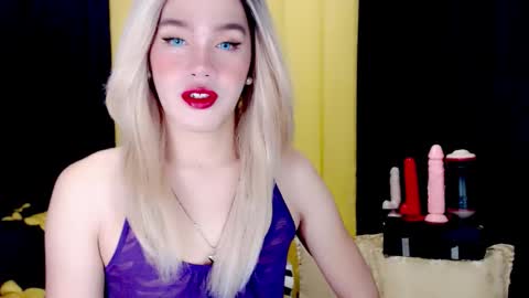 Snapshot of arianne_xoxo777 chatting on September 8, 8:07 pm ARIANNE CUMS online show from September 8, 8:07 pm