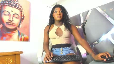 Snapshot of arii_xxx chatting on February 1, 3:19 am ari 3 online show from February 1, 3:19 am