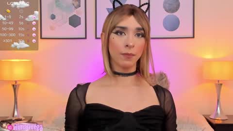 Snapshot of arivega chatting on December 12, 3:32 am Nice to meet you thumb up me please its important I LOOK MY BIO DOWN online show from December 12, 3:32 am