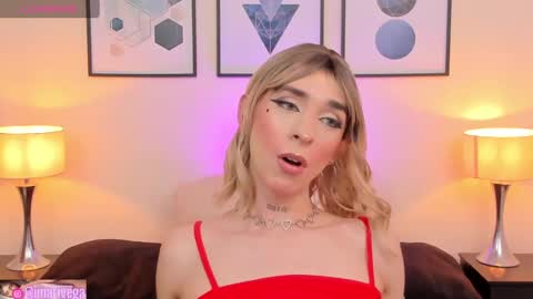 Snapshot of arivega chatting on February 26, 3:21 am Nice to meet you thumb up me please its important I LOOK MY BIO DOWN online show from February 26, 3:21 am