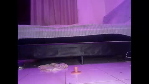 Cute Ass Princess online show from December 13, 9:32 pm