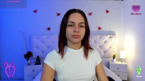 Snapshot of aron_cruz12 chatting on March 7, 1:42 pm Aron cruz online show from March 7, 1:42 pm