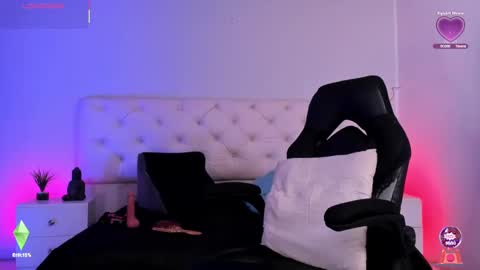 Snapshot of aron_cruz12 chatting on September 26, 1:52 pm Aron cruz online show from September 26, 1:52 pm