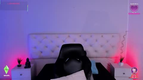 Snapshot of aron_cruz12 chatting on October 3, 2:39 pm Aron cruz online show from October 3, 2:39 pm