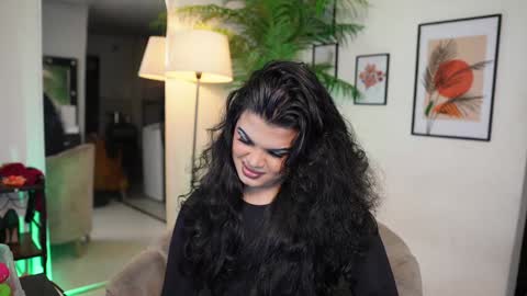 Snapshot of artechloe chatting on January 26, 1:41 am Chloe online show from January 26, 1:41 am
