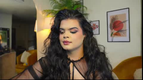 Snapshot of artechloe chatting on February 24, 3:33 am Chloe online show from February 24, 3:33 am