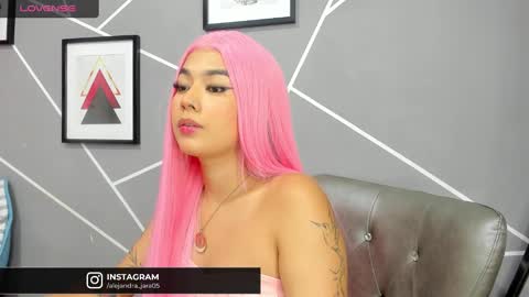 Snapshot of ashliekitty_011 chatting on February 4, 12:51 am Ashlie online show from February 4, 12:51 am