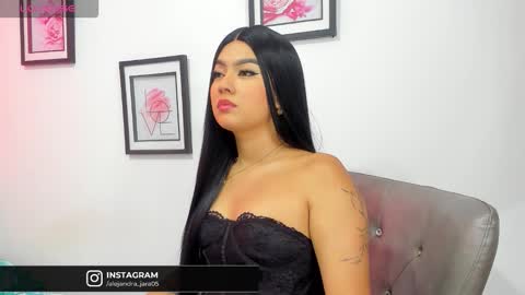 Snapshot of ashliekitty_011 chatting on October 1, 7:47 pm Ashlie online show from October 1, 7:47 pm