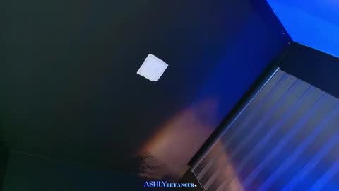 Ashly Betancur  online show from October 19, 5:11 am