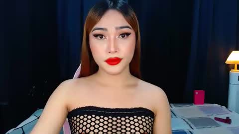 Snapshot of asian_caulix chatting on September 13, 12:44 pm baby caulix online show from September 13, 12:44 pm