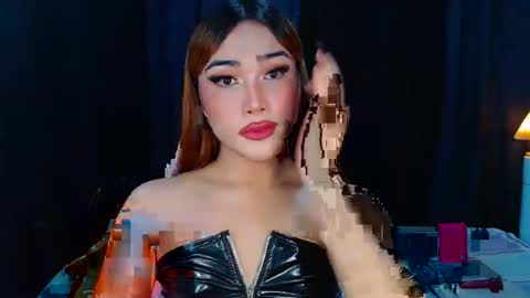 Snapshot of asian_caulix chatting on September 19, 3:12 am baby caulix online show from September 19, 3:12 am
