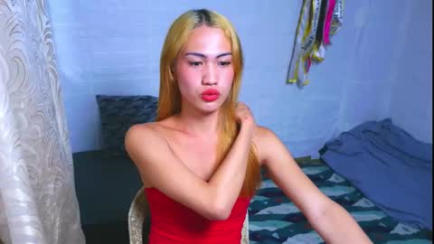 Snapshot of asian_loraine chatting on October 7, 4:30 pm LOVELY LORAINE online show from October 7, 4:30 pm