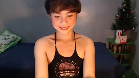 Snapshot of asian_reyshell chatting on October 6, 10:59 am Reyshell online show from October 6, 10:59 am