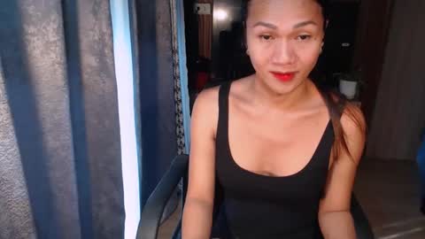 aika online show from October 14, 11:05 pm