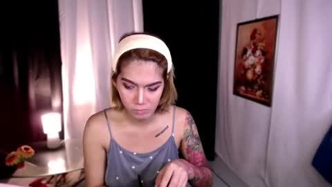 Snapshot of asiantskatie chatting on December 25, 12:59 am katie online show from December 25, 12:59 am