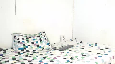 Snapshot of astrid__v chatting on September 8, 4:16 pm Astrid online show from September 8, 4:16 pm