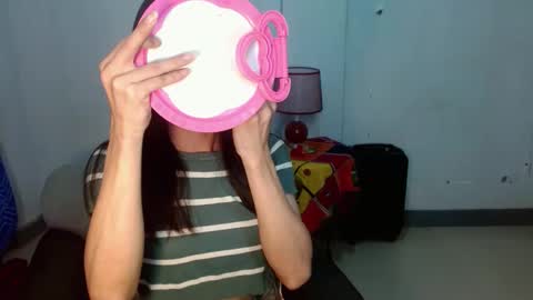 Snapshot of ate_sam chatting on January 27, 4:30 am Sam online show from January 27, 4:30 am