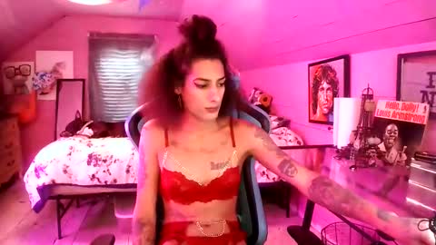   xoxo G0DD3SS xoxox    online show from January 11, 8:37 pm