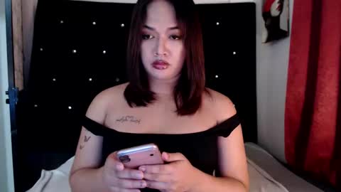 athenafalconer online show from March 5, 5:29 pm