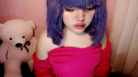 cute online show from January 9, 10:59 pm