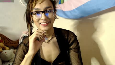 Snapshot of aurora_sanders1 chatting on February 5, 8:04 pm Aurora sanders ig Aurora 001x online show from February 5, 8:04 pm