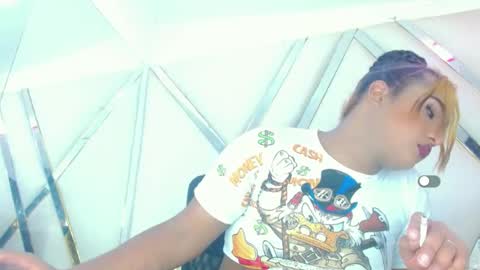 Aurora online show from November 8, 10:21 pm