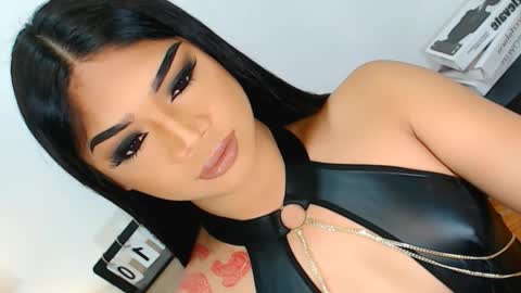 Ava online show from September 23, 9:25 am
