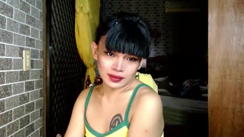 Snapshot of aymkyline chatting on September 22, 12:21 pm aymkyline online show from September 22, 12:21 pm