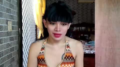 aymkyline online show from October 18, 6:50 am