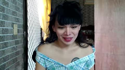 aymkyline online show from November 12, 2:02 am