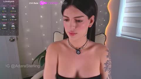 Snapshot of babepeach chatting on October 3, 3:34 pm adara sterling online show from October 3, 3:34 pm
