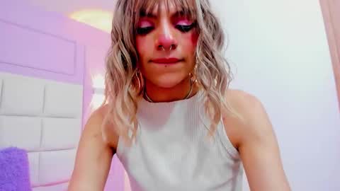 baby_lannie online show from November 6, 5:51 am