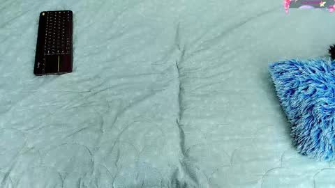 Snapshot of baby_rouss chatting on September 20, 1:06 pm Baby-Rouss online show from September 20, 1:06 pm