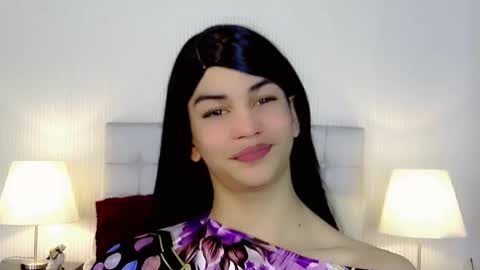 KENDALL online show from October 7, 7:59 pm