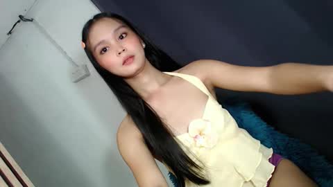 Snapshot of baby_zoexx chatting on September 17, 10:15 pm baby_zoexx online show from September 17, 10:15 pm