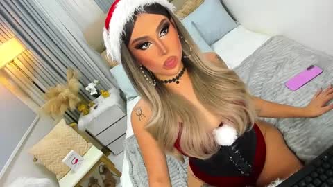 Snapshot of babygoddess4u chatting on December 28, 1:17 pm ASK ME IN PM online show from December 28, 1:17 pm