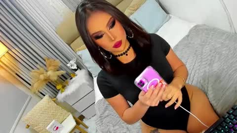 Snapshot of babygoddess4u chatting on February 14, 7:23 pm ASK ME IN PM online show from February 14, 7:23 pm