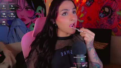 babysofix_ online show from November 11, 11:06 pm