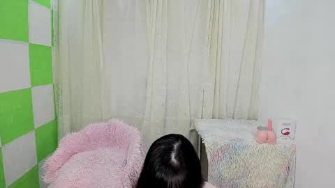 Snapshot of babyts_erin chatting on March 5, 10:15 pm erin online show from March 5, 10:15 pm