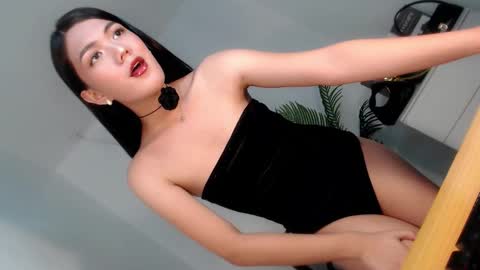 Hello  im your lovely Cheska online show from March 12, 6:51 am
