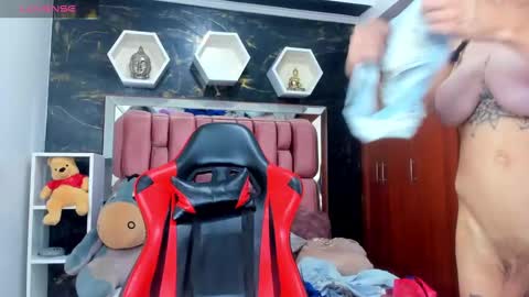 Snapshot of baddie_girl_xxx chatting on September 23, 9:10 pm baddie_girl_xxx online show from September 23, 9:10 pm