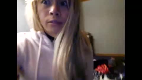 baddiee18 online show from January 27, 12:58 pm