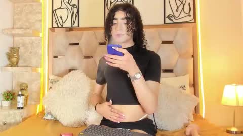 ballesteros_ online show from October 18, 9:02 am