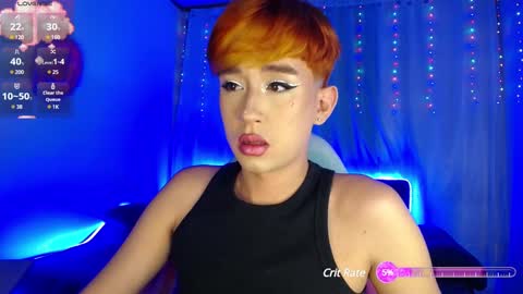          I work from home this is my room 3 online show from December 24, 9:17 am