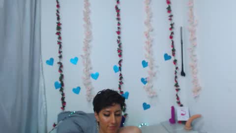 Snapshot of barbie_girl_1111 chatting on October 6, 2:55 am barbie_girl_1111 online show from October 6, 2:55 am